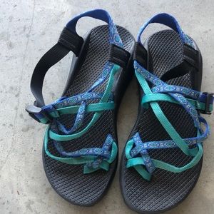 Women’s chacos size 7 wide w/ double strap